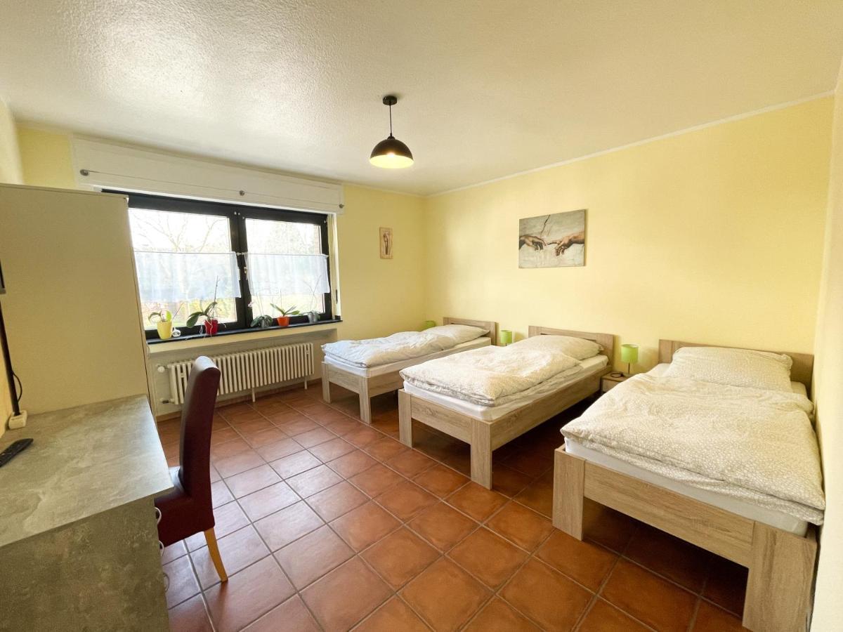 Zum Burghof Apartment Huerth Bagian luar foto