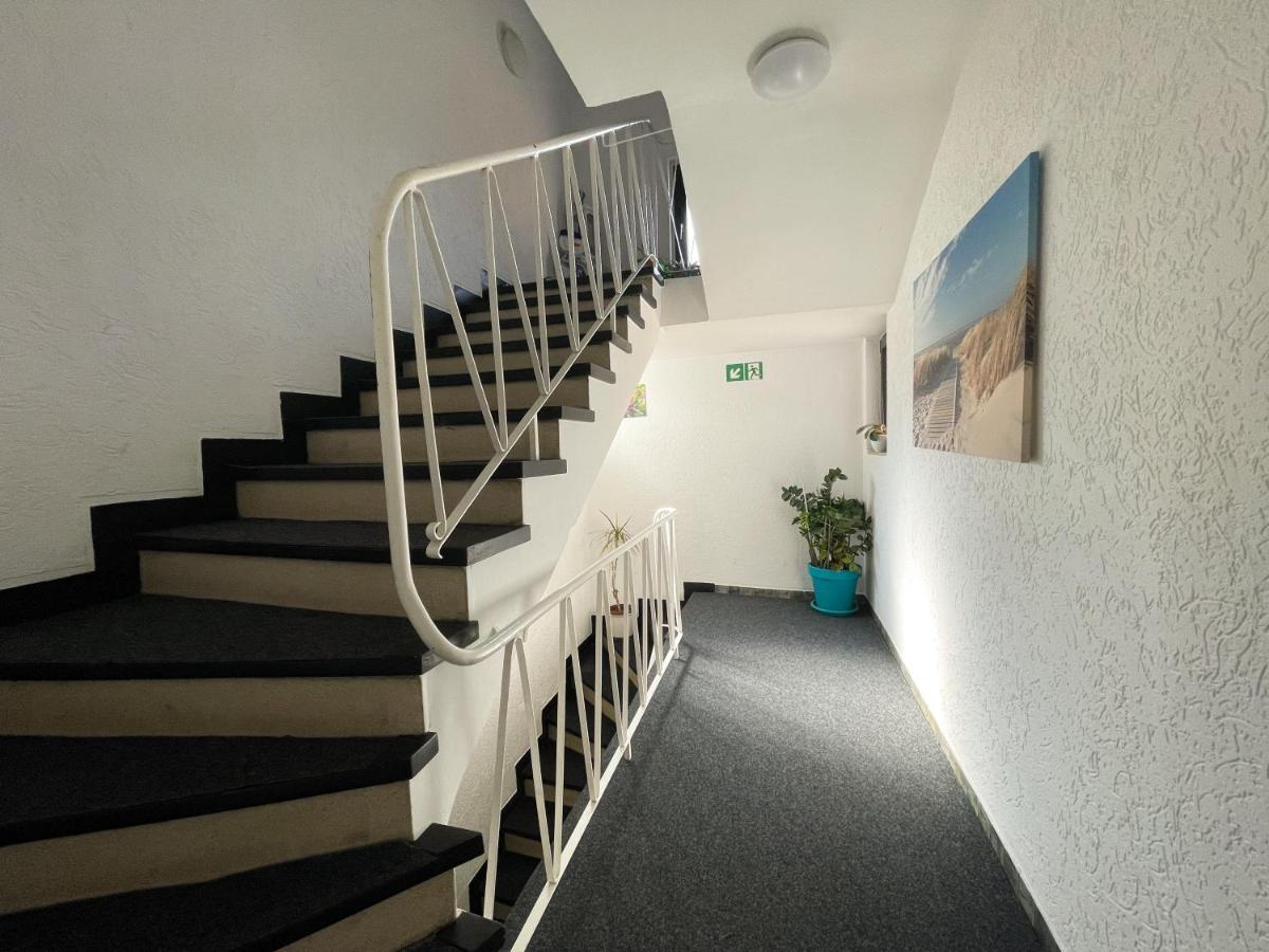 Zum Burghof Apartment Huerth Bagian luar foto