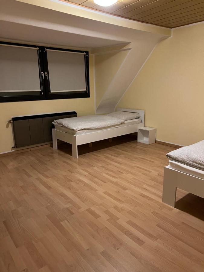 Zum Burghof Apartment Huerth Bagian luar foto